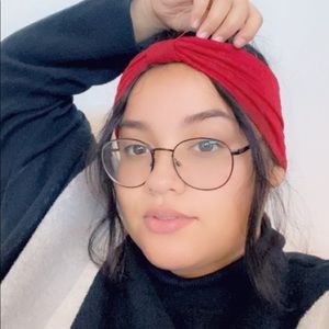 Meet your Posher, Gabriella